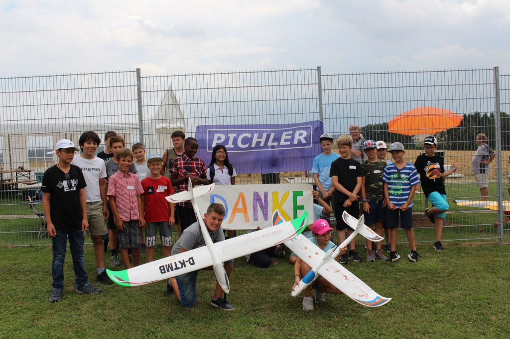 Pichler Modellbau unterstützt die Modellflug Jugend